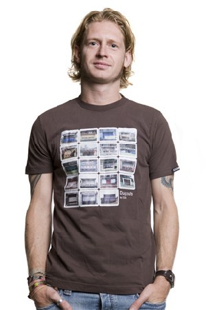 Shirts Fussball Shirt - Mens Dug Outs T-shirt