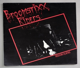 BROOMSTIXX RIDERS - Rockin' Aliens