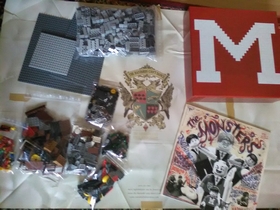 MONSTERS - M