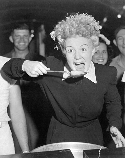 Betty Hutton - Eating