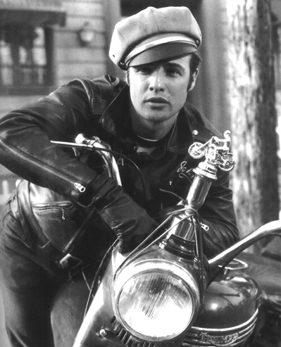 Marlon Brando - Wild One mit Bike